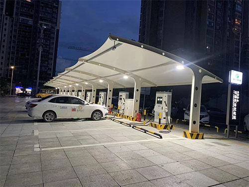 鋼結(jié)構(gòu)停車(chē)雨棚 鋼結(jié)構(gòu)停車(chē)雨棚